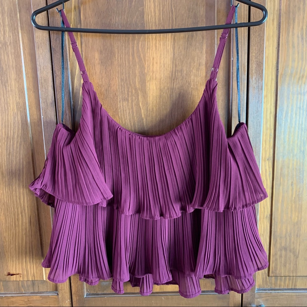 FashionNova Ruffle Tank - Picture 3 of 6
